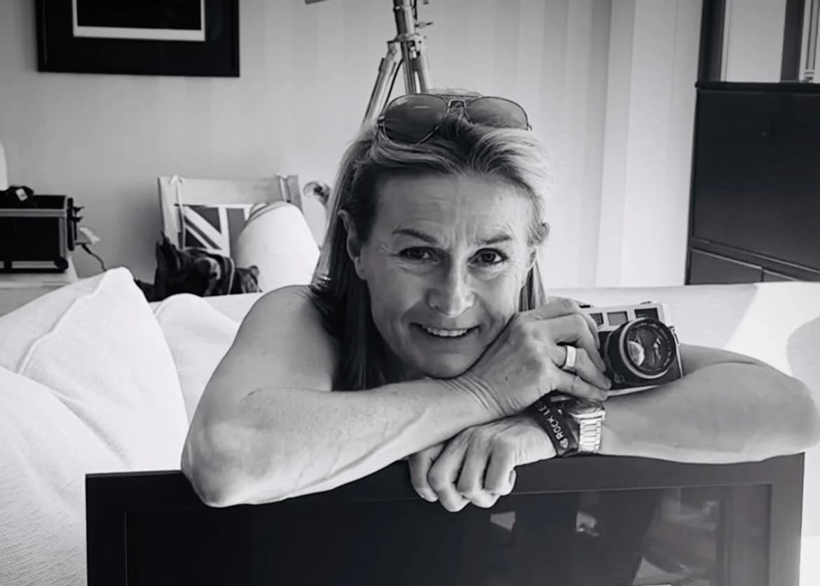 Zoe Wilson portrait, Artist