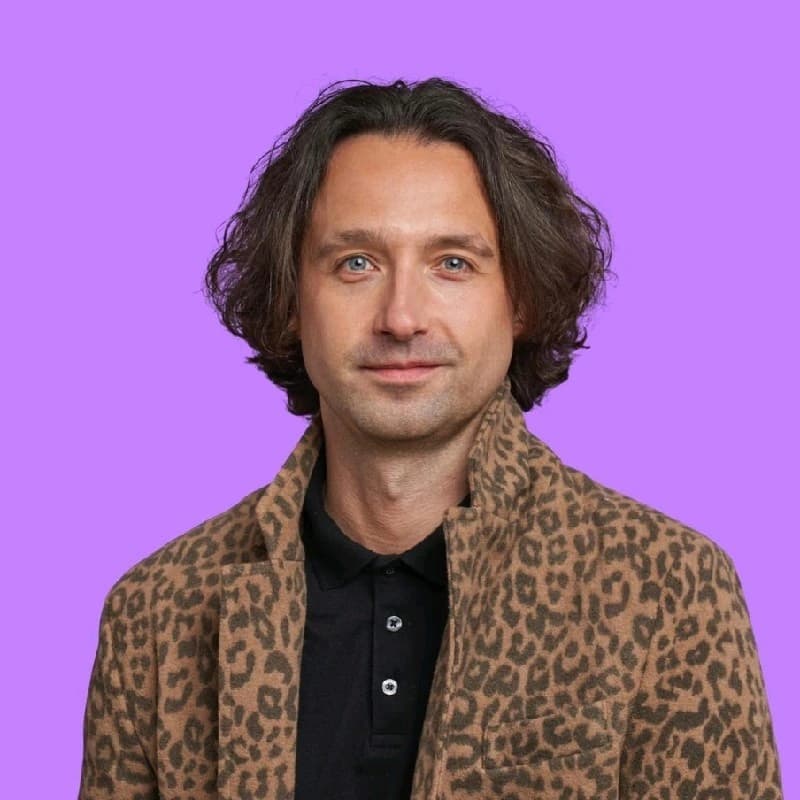 Andy Parker, Resident Art Critic